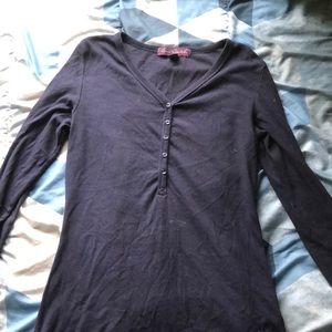 Women’s small tight fit long sleeve